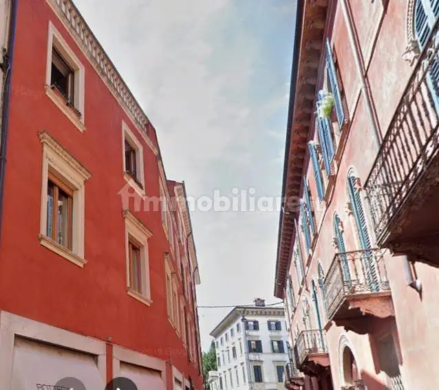 Appartamento in affitto a Verona