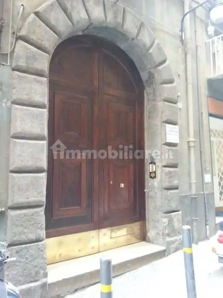 Bilocale via Carlo De Cesare, Quartieri Spagnoli, Napoli - foto 2