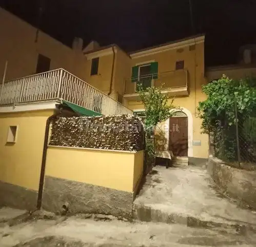 Villa in vendita a Corfinio