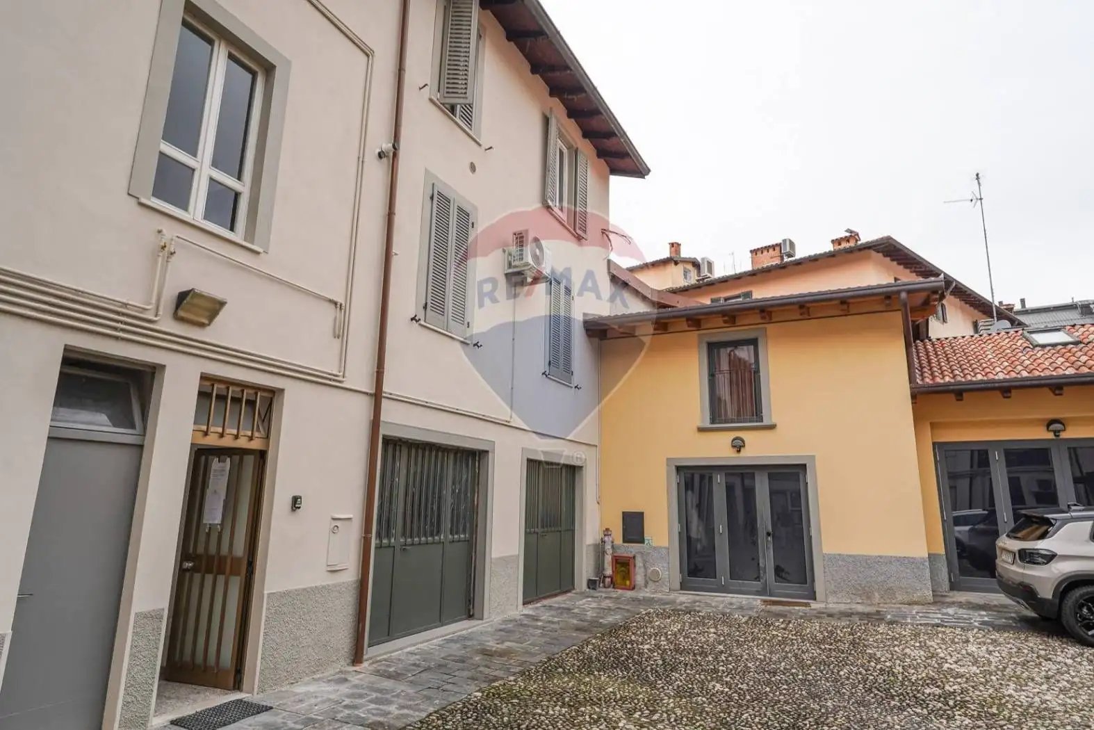 Appartamento in vendita a Bergamo