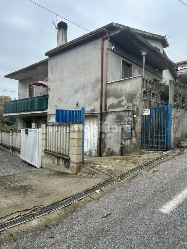 Terratetto unifamiliare Strada Catani 44, Colli Innamorati - Madonna, Pescara - foto 4