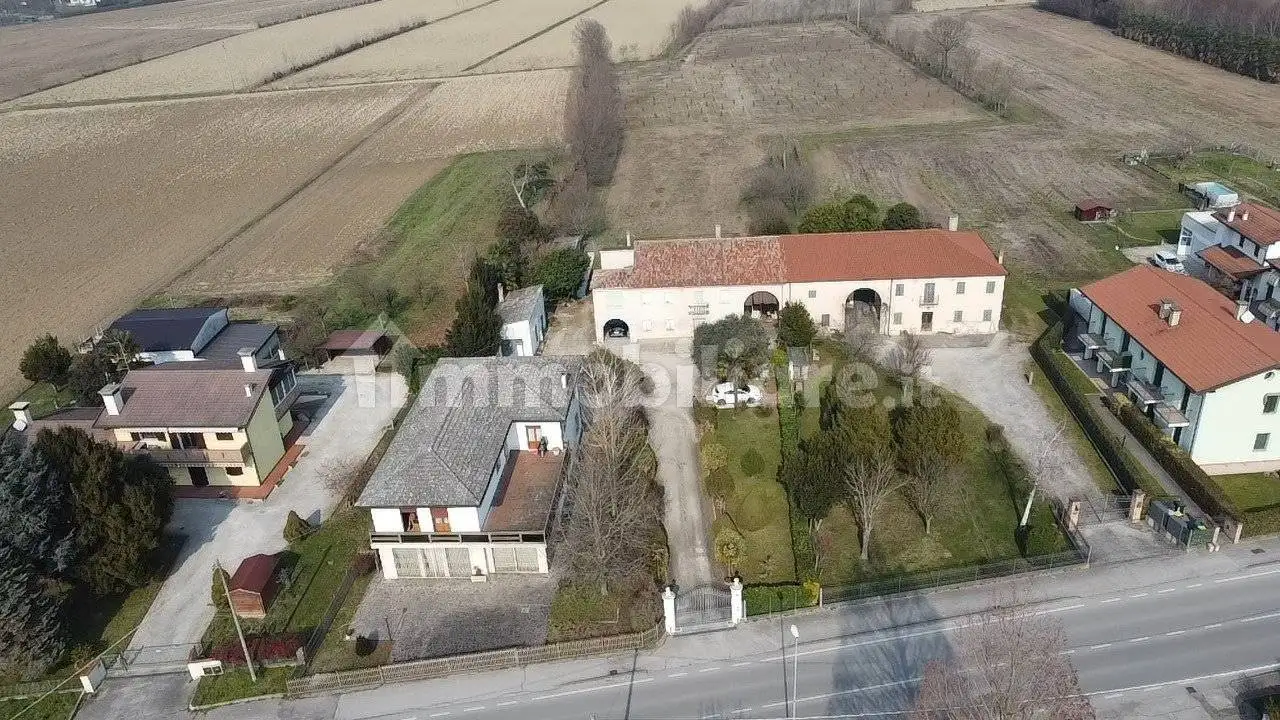Villa plurifamiliare 350 m², Sambruson, Dolo - foto 2