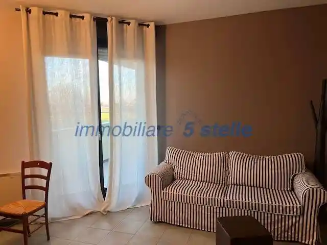 Trilocale ottimo stato, secondo piano, San Francesco, Vicenza - foto 2