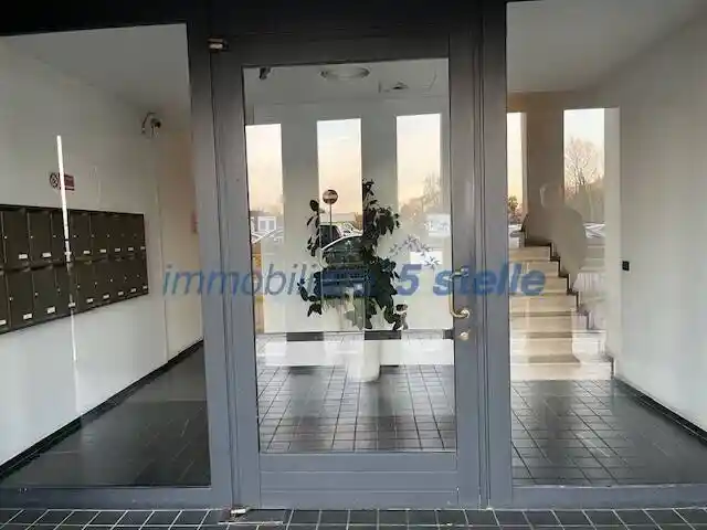 Trilocale ottimo stato, secondo piano, San Francesco, Vicenza - foto 3