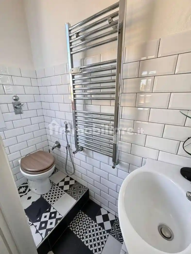 Monolocale via Giuseppe Lagrange 15, Corso San Gottardo, Milano - foto 5