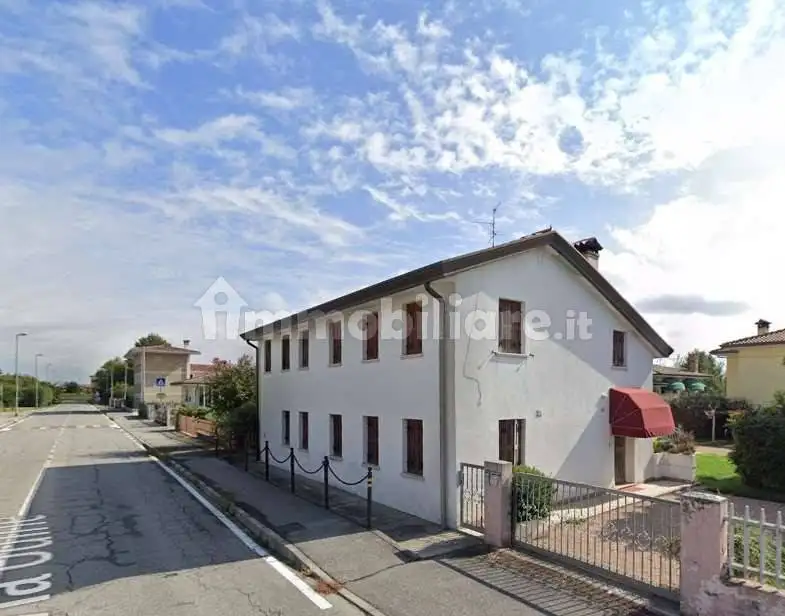 Casa indipendente in asta a Cinto Caomaggiore