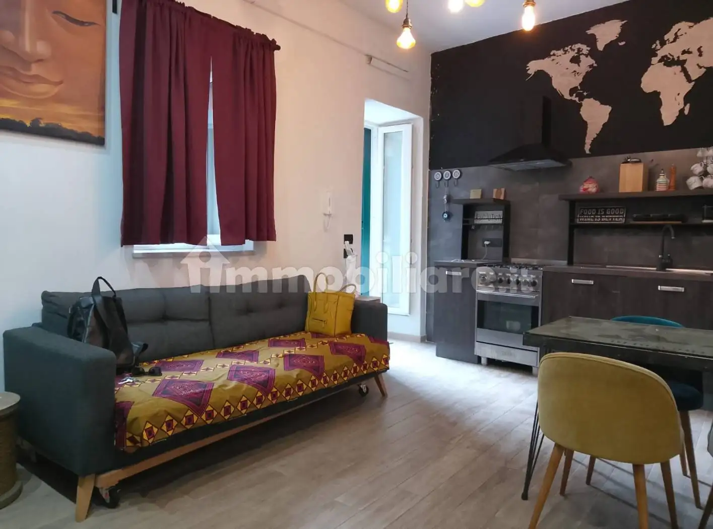 Appartamento in affitto a Napoli