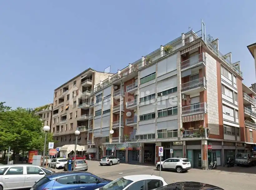 Trilocale ottimo stato, Centro, Casale Monferrato - foto 2