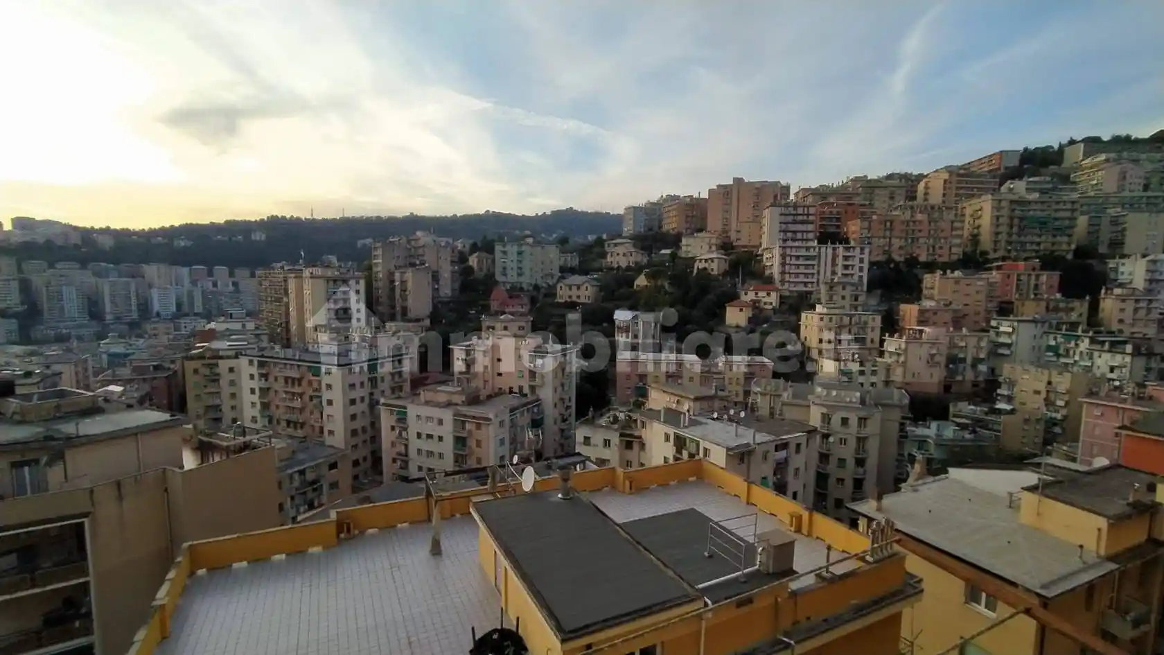 Trilocale buono stato, quinto piano, Marassi, Genova - foto 3