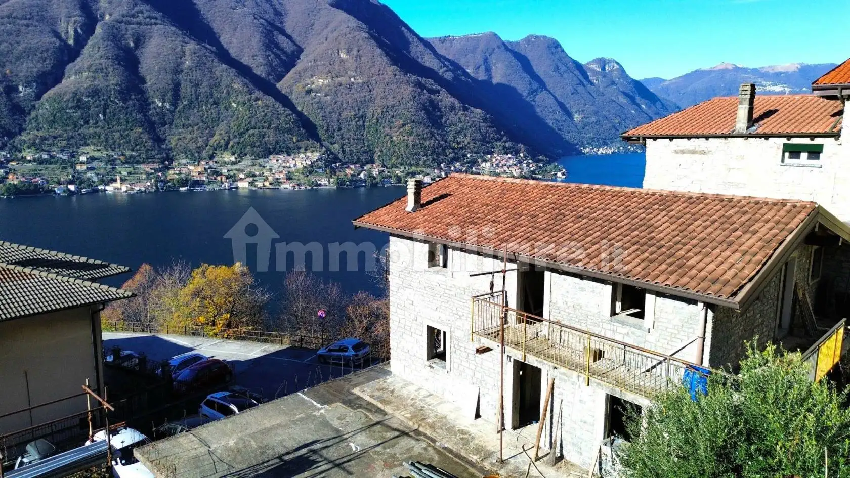 Villa in vendita a Pognana Lario