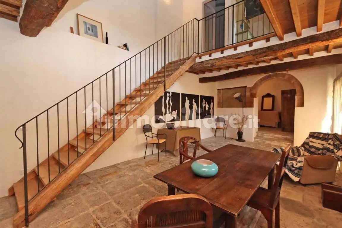 Villa in vendita a Trequanda