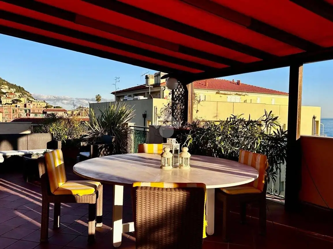 Quadrilocale via XXV Aprile 64, Borgio, Borgio Verezzi - foto 3