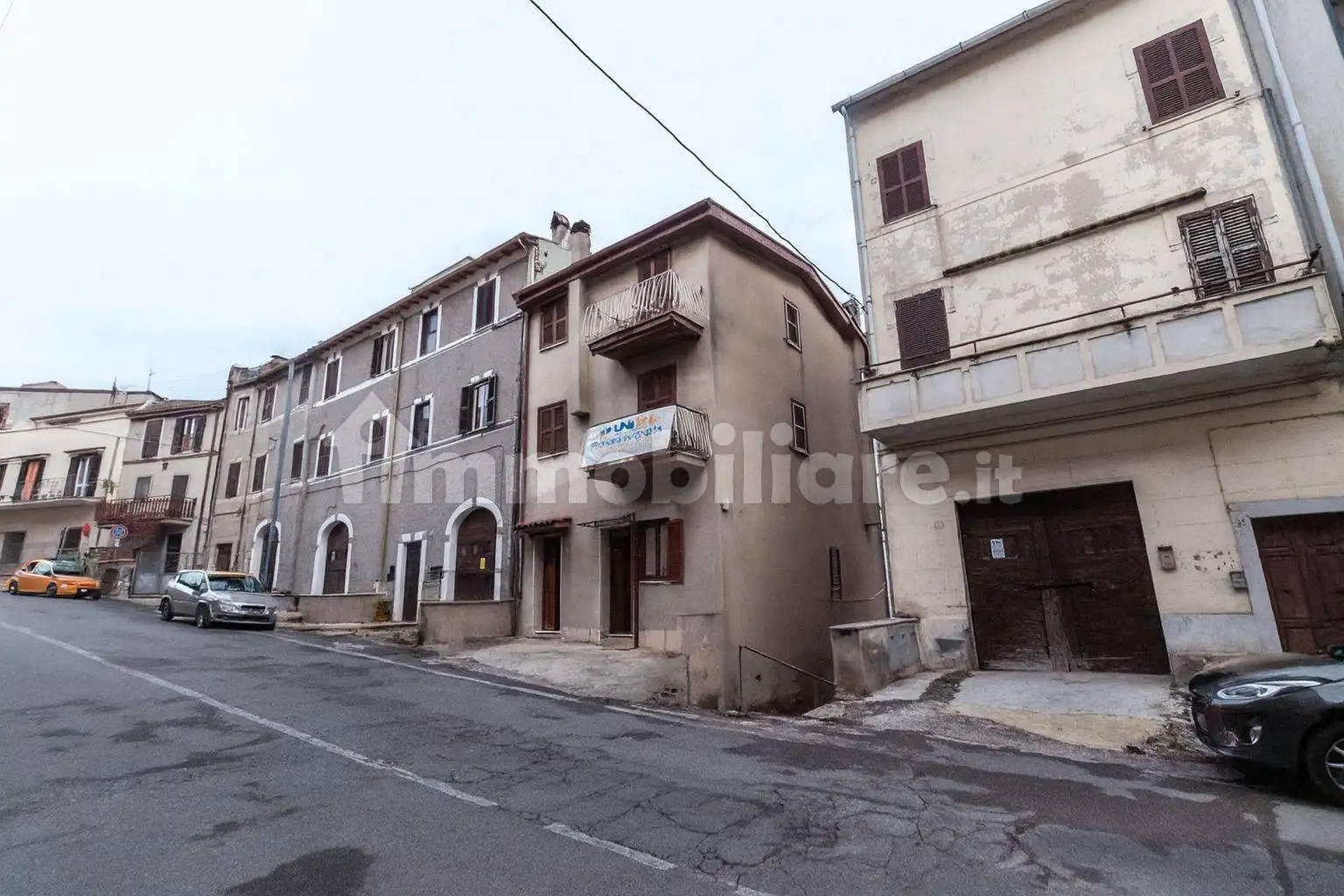 Casa indipendente in vendita a Guidonia Montecelio