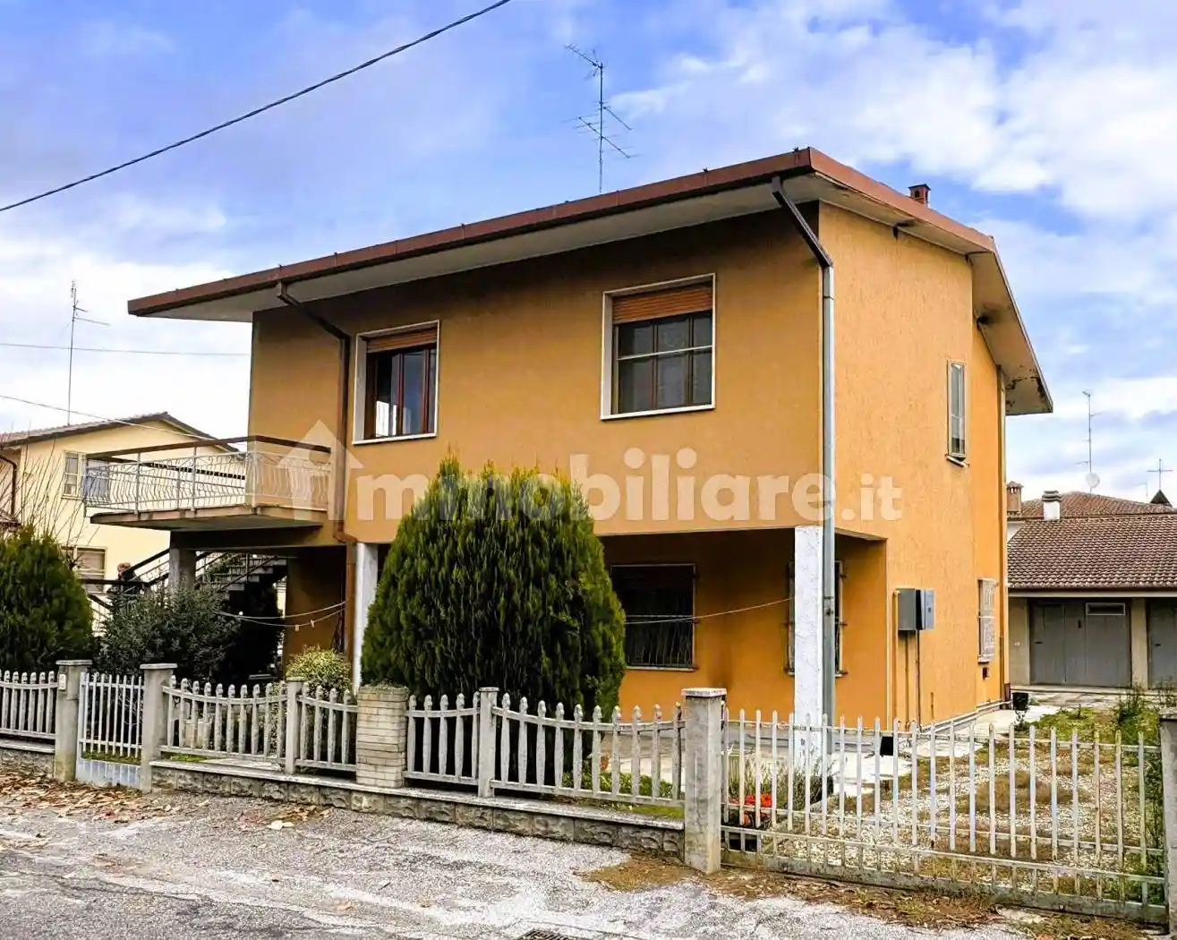 Villa bifamiliare via Normandia 4, Scortichino, Bondeno - foto 3