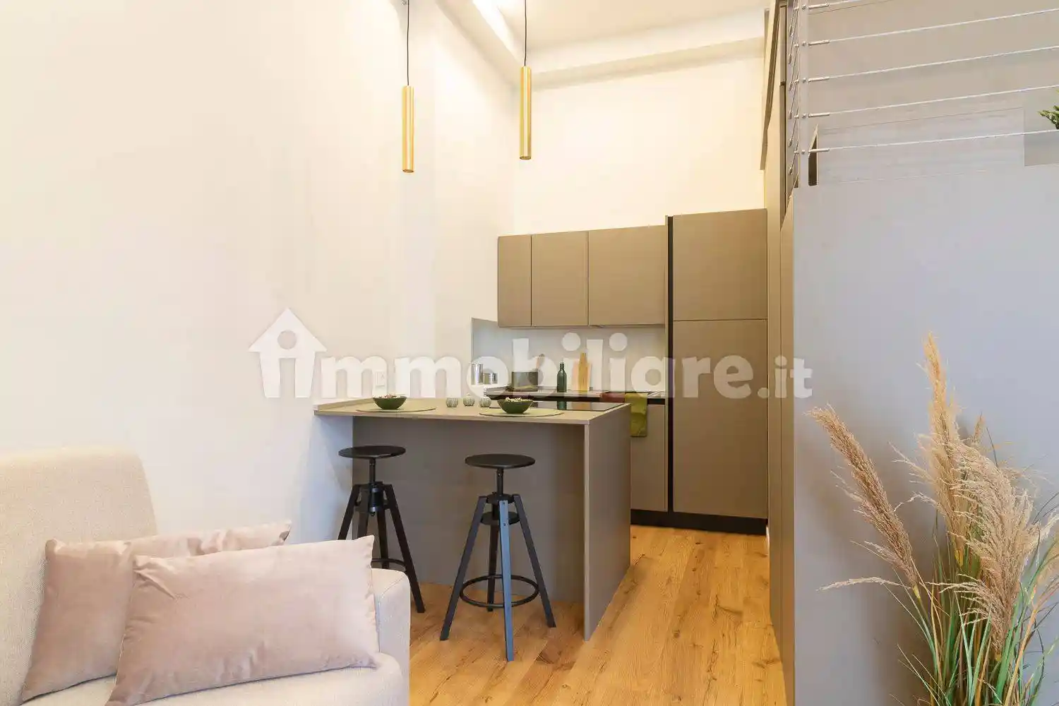 Bilocale via Pietro Custodi 16, Corso San Gottardo, Milano - foto 2