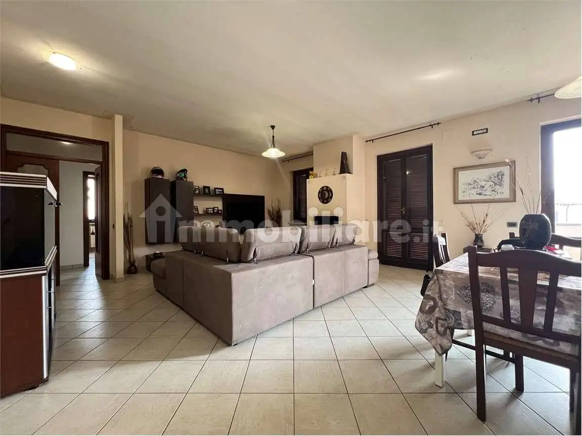 Villa unifamiliare via Gradassi, 7, Centro, Campello sul Clitunno - foto 2