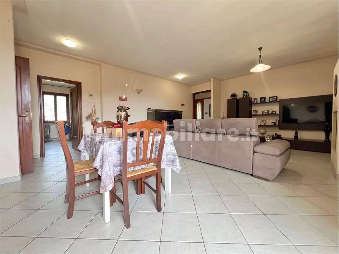 Villa unifamiliare via Gradassi, 7, Centro, Campello sul Clitunno - foto 3