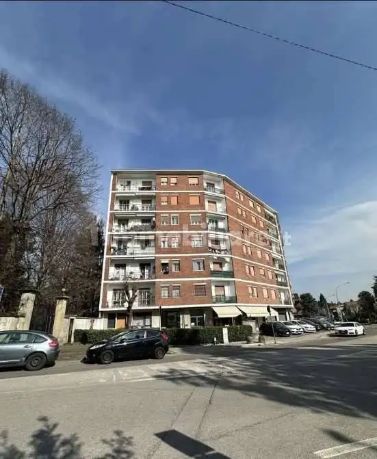 Appartamento in asta a Veduggio con Colzano