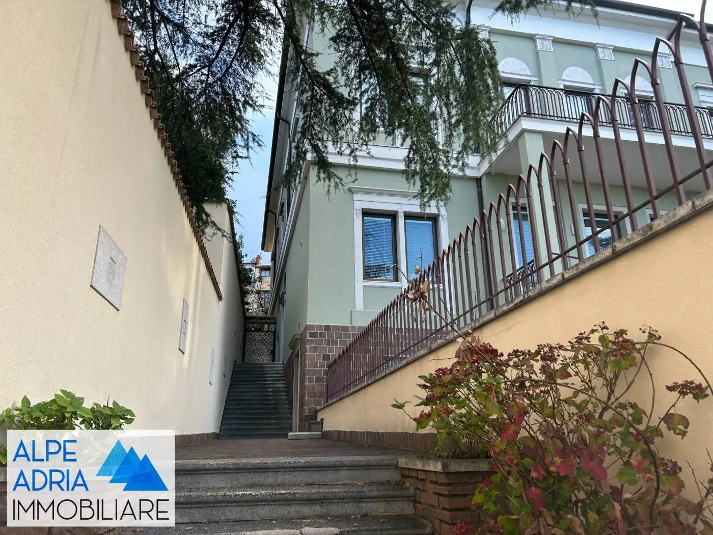 Appartamento in vendita a Trieste