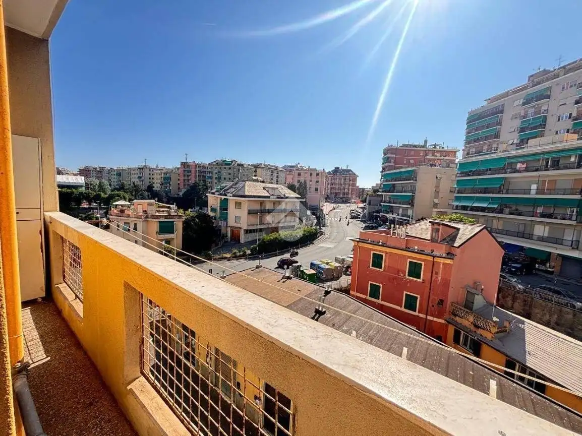 Appartamento in vendita a Genova