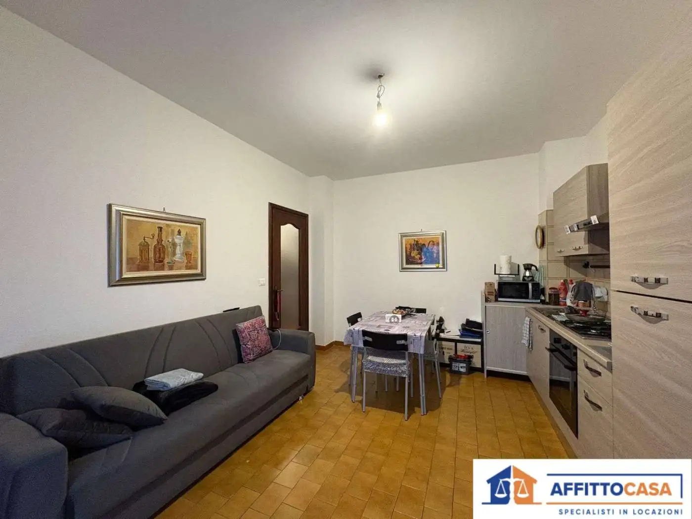 Bilocale ottimo stato, secondo piano, Centro, Carmagnola - foto 4