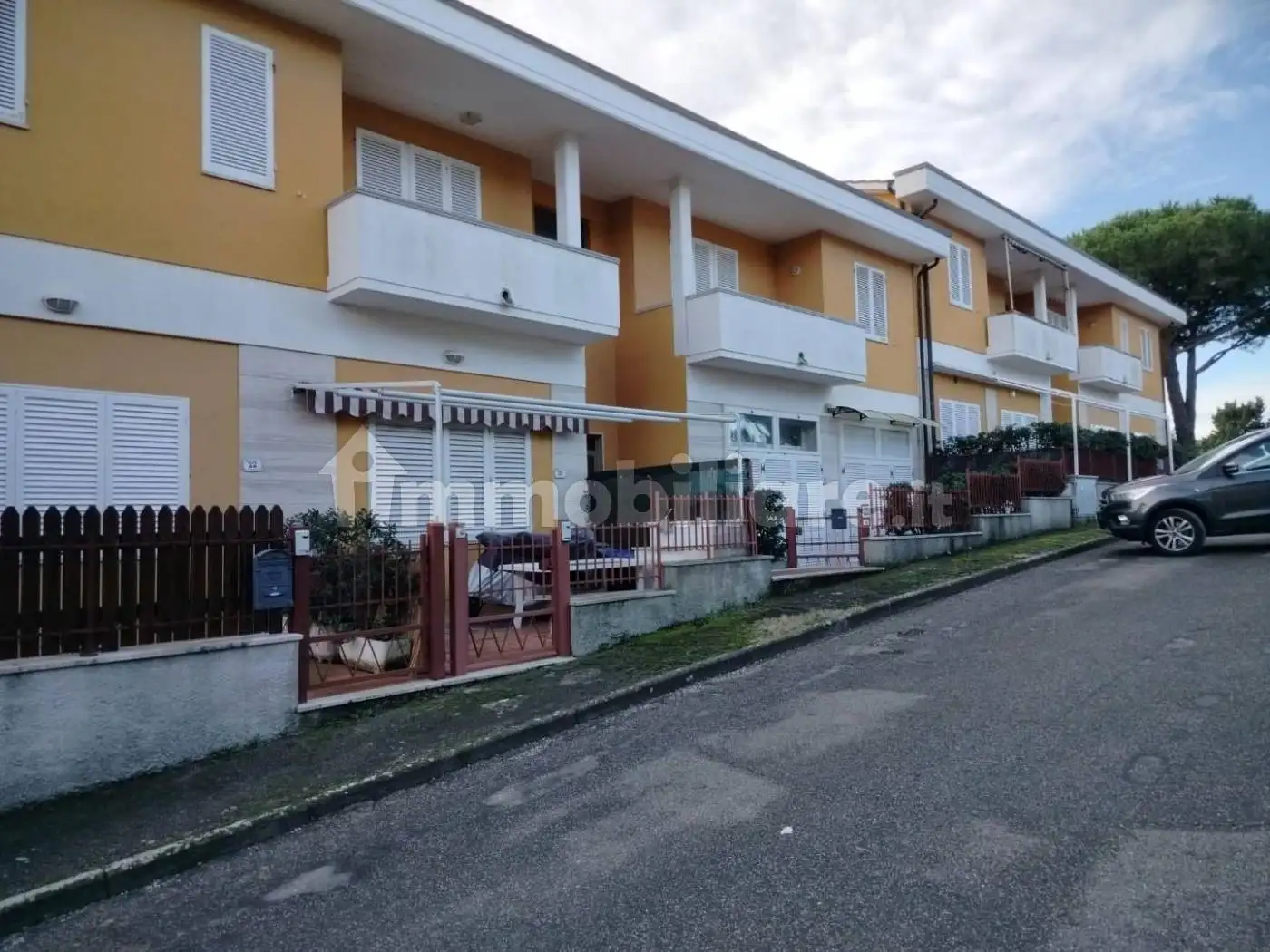 Appartamento in vendita a Rosignano Marittimo