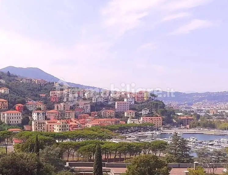 Appartamento in vendita a Portovenere