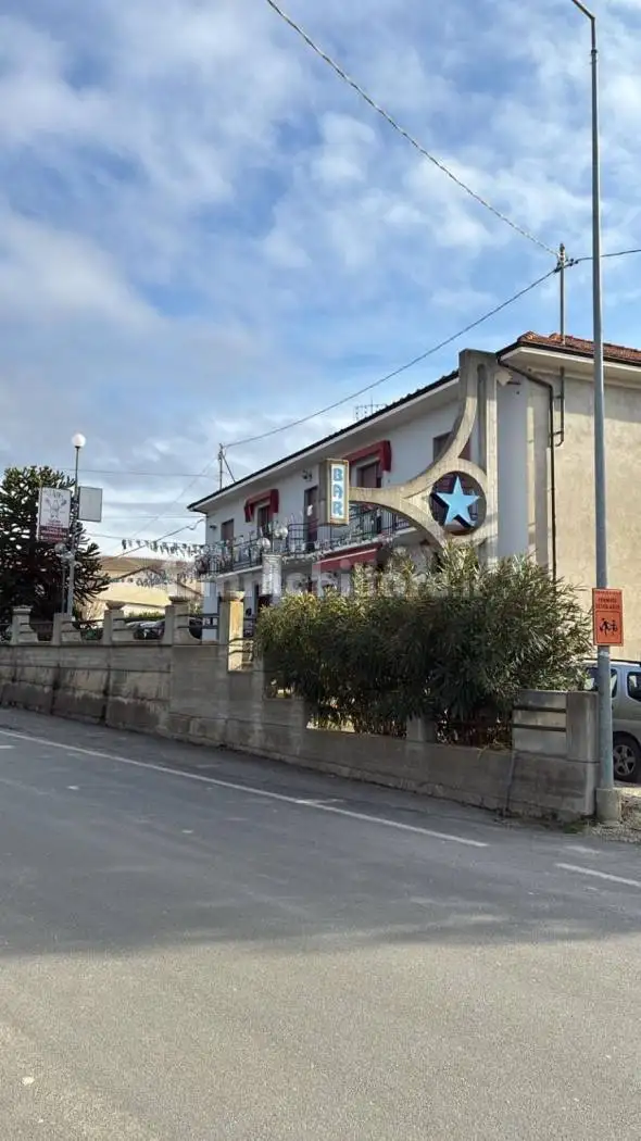 Rustico - Casale in vendita a Neviglie