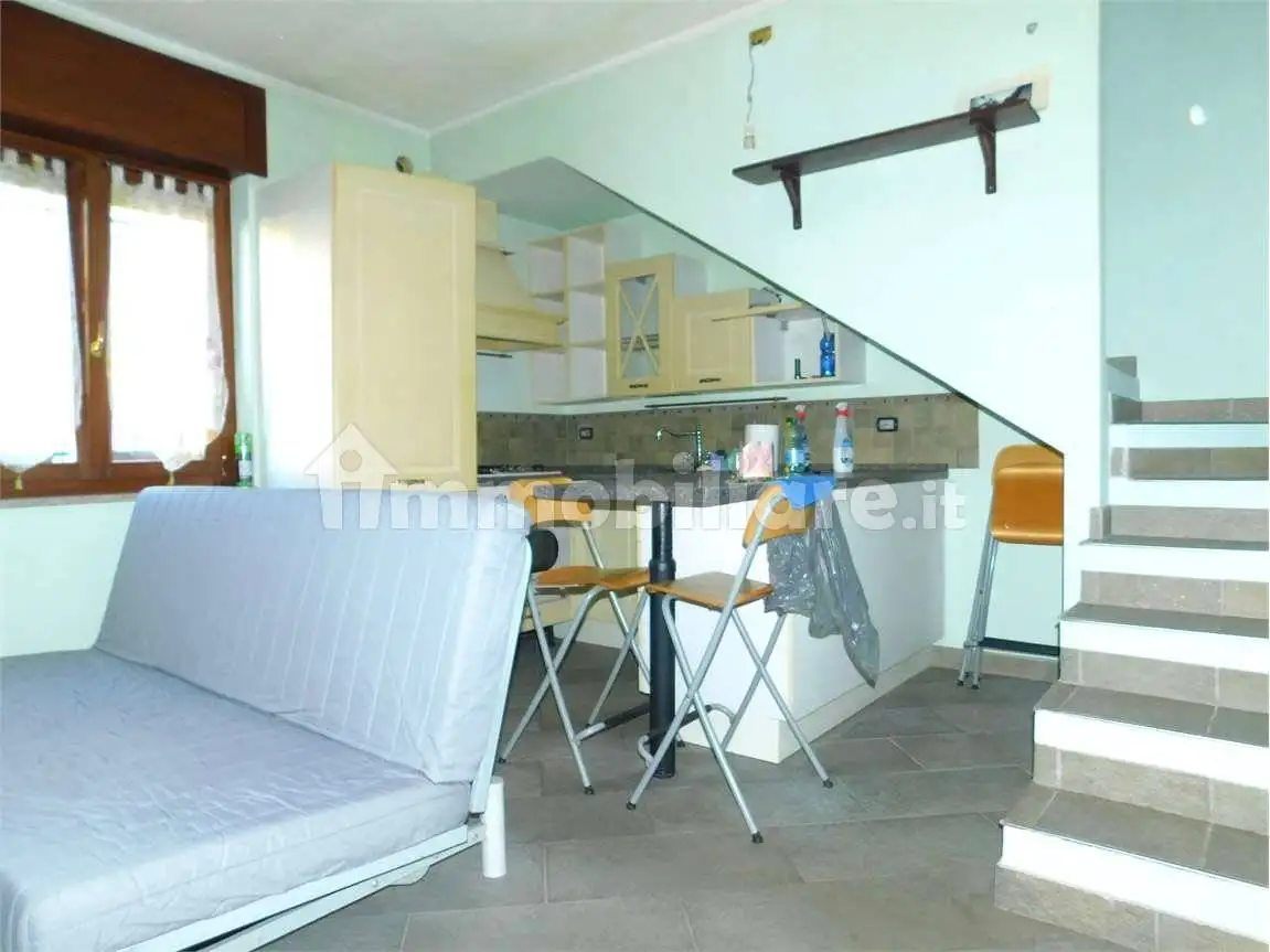 Appartamento in vendita a Golasecca