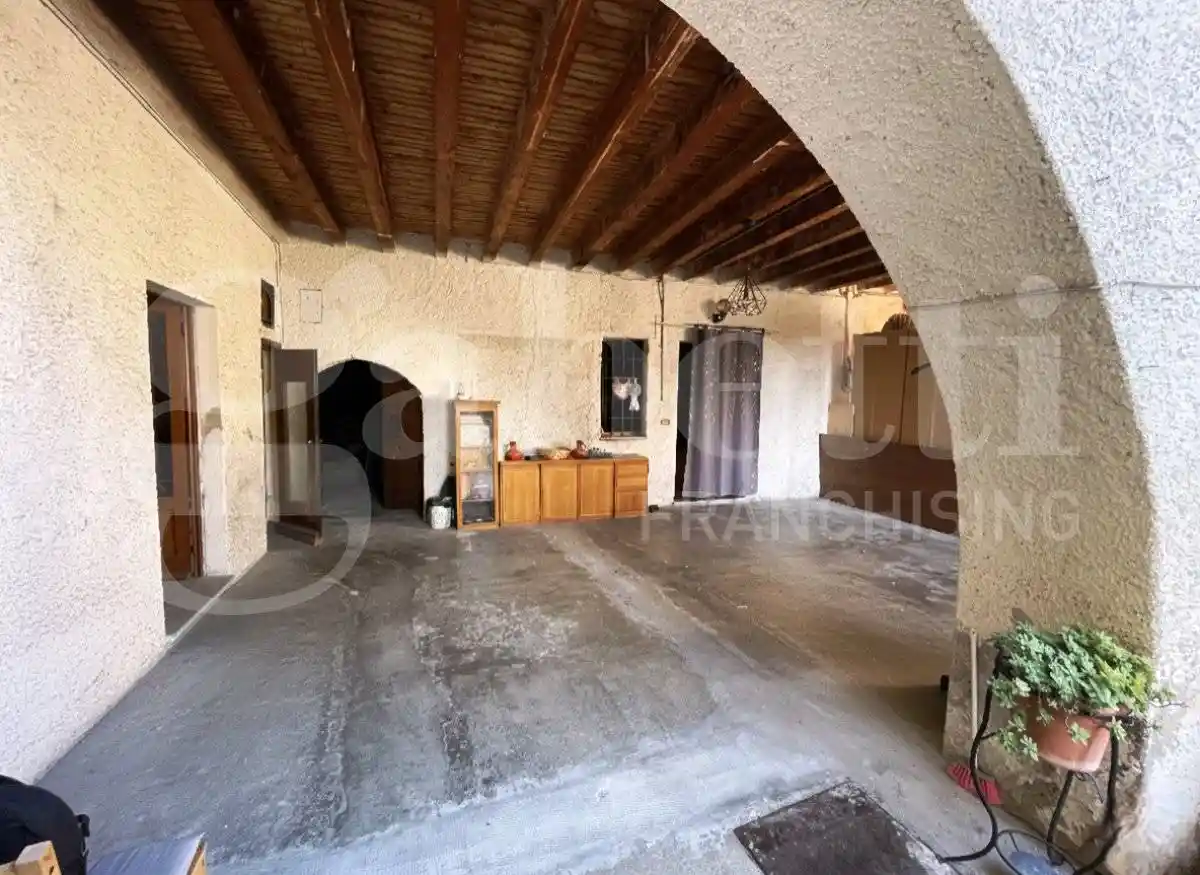 Palazzo - Edificio in Vendita - foto 2