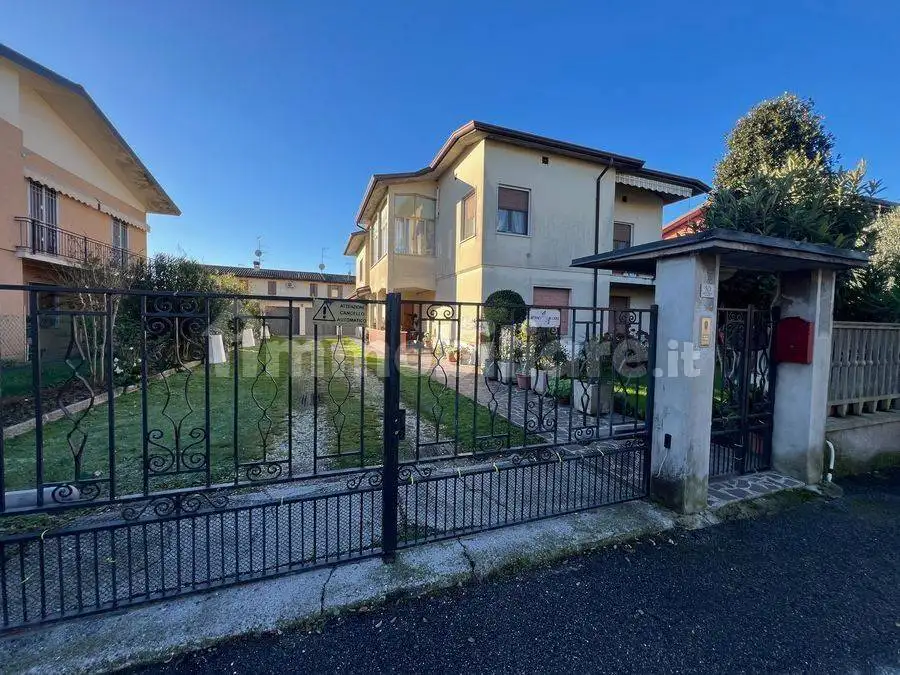 Villetta a schiera in vendita a Calvisano