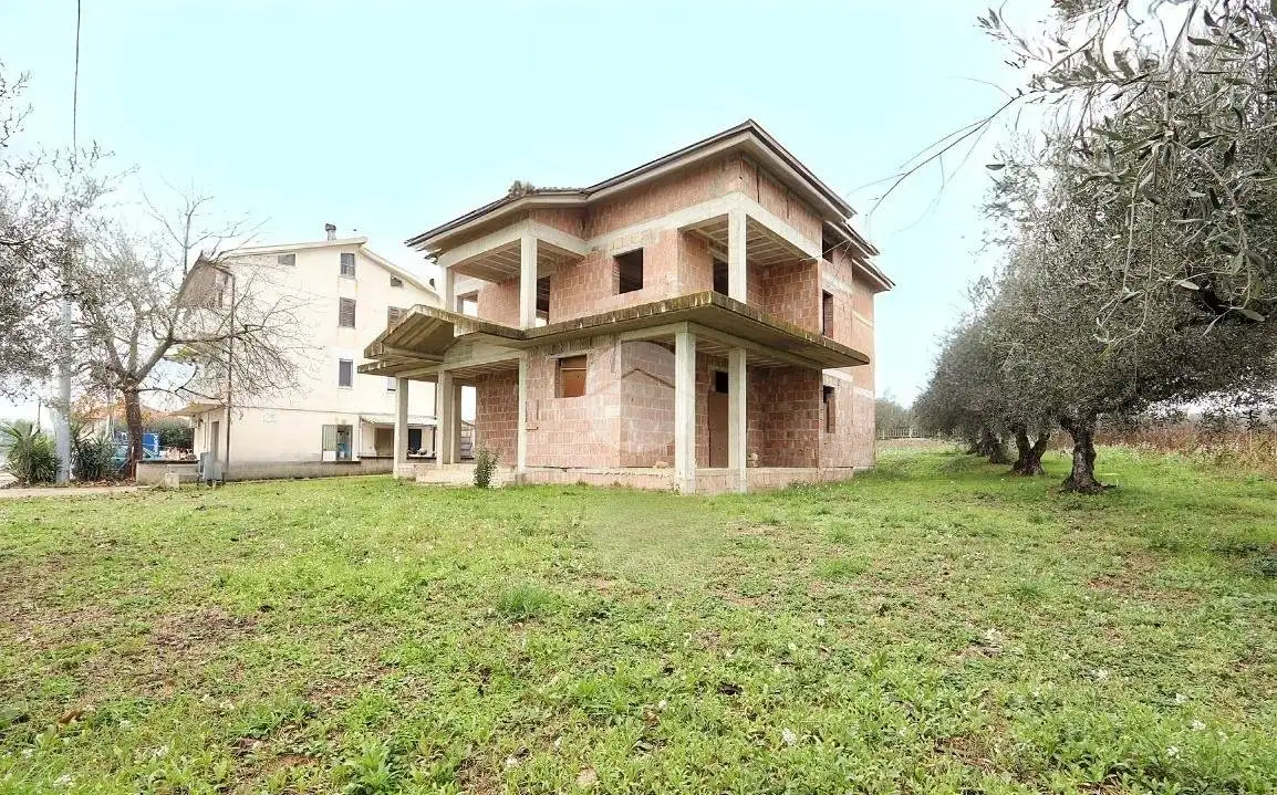 Terratetto unifamiliare via Giulianova 4, Barberi, Collecorvino - foto 2