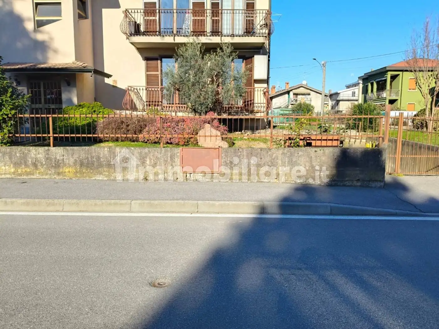 Trilocale via Alcide De Gasperi 17, Bottanuco - foto 2