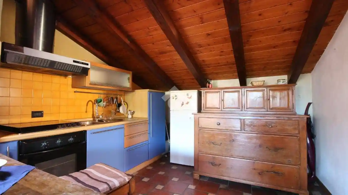 Trilocale via Fratelli Bronzetti 2, Nino Bixio, Como - foto 5