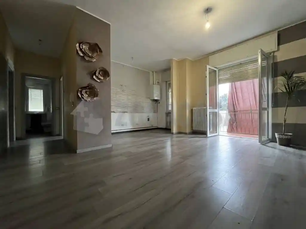 Trilocale via San Michele del Carso, Centro, Busto Garolfo - foto 2