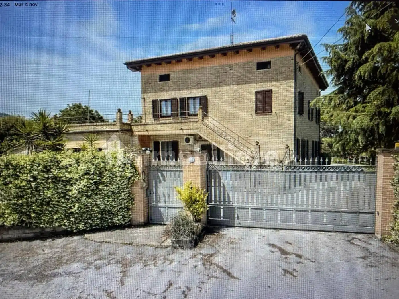 Villa in vendita a Montecosaro