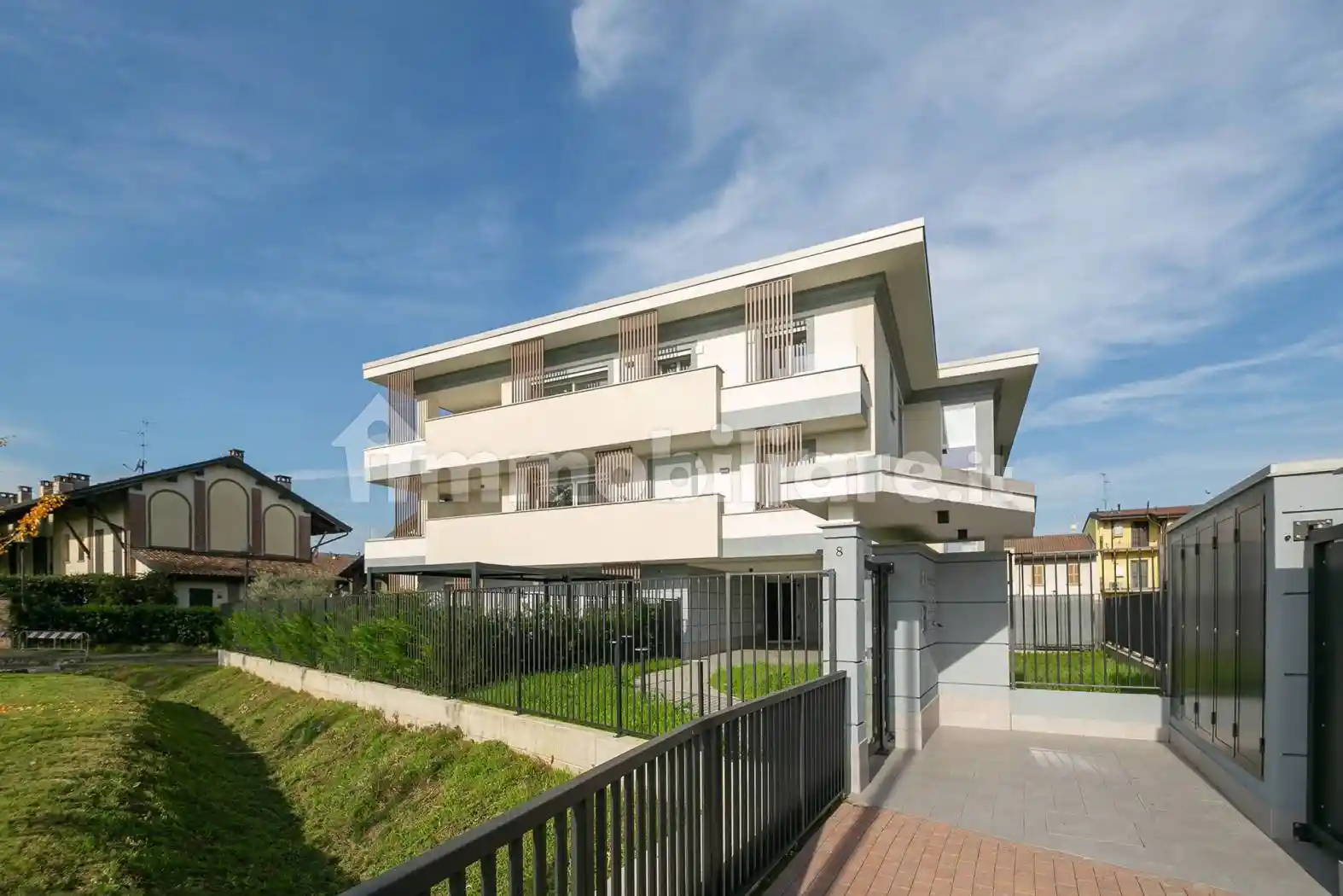 Appartamento in vendita a Pioltello