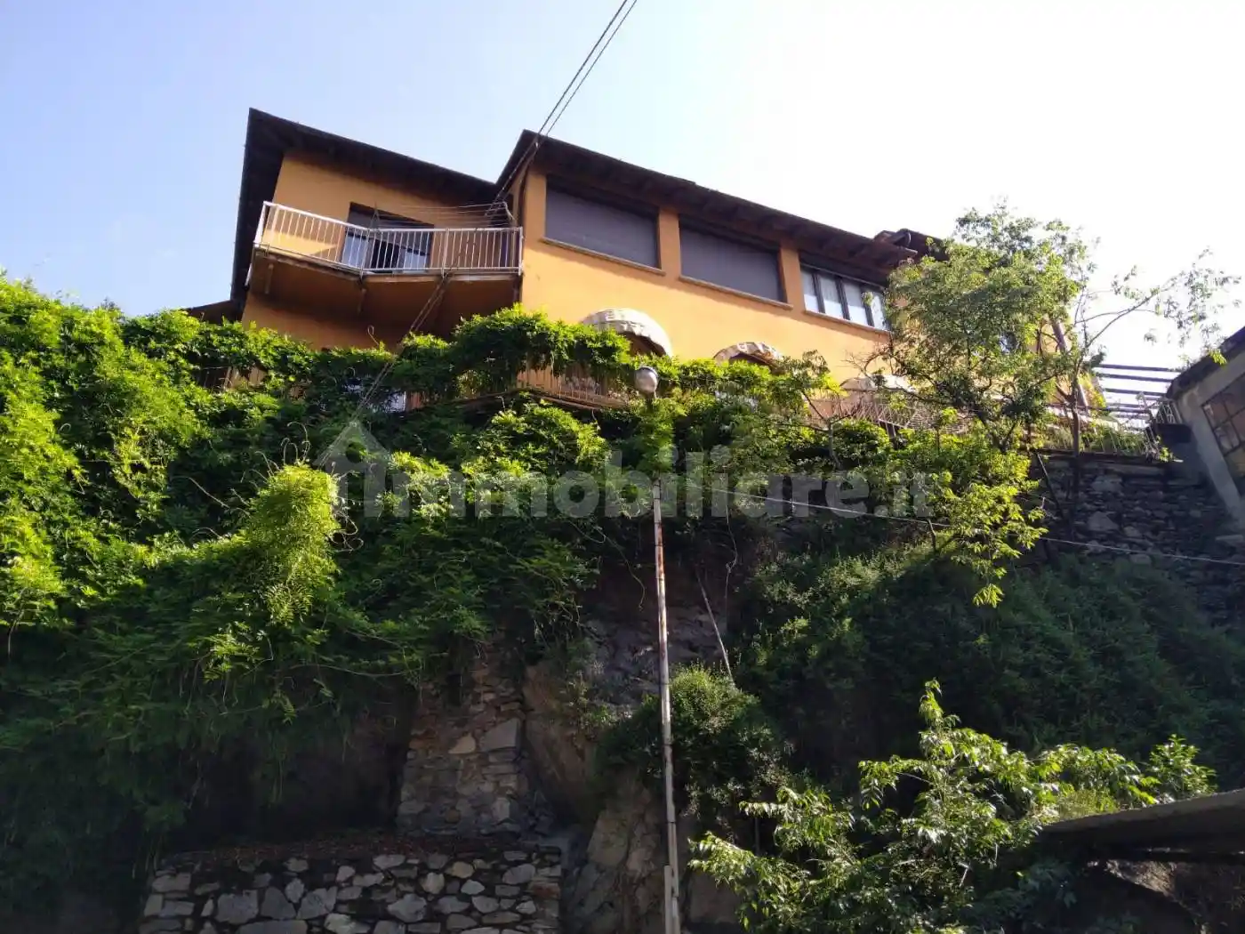 Villa in vendita a Sondrio