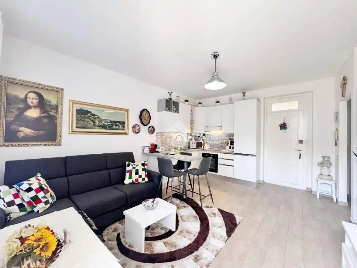 Bilocale via Giuseppe Verdi 230, Consonno - Bivio, Seregno - foto 3