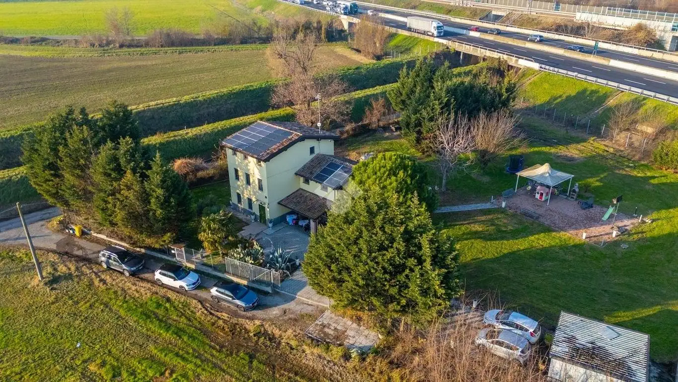 Villa in vendita a Reggio Emilia