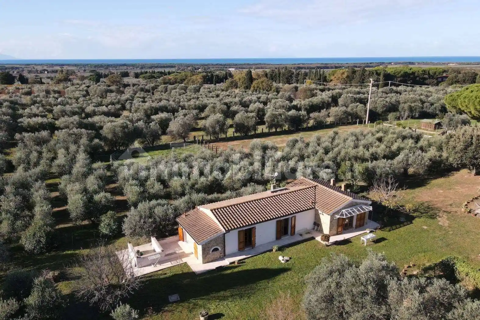 Villa in vendita a Campiglia Marittima