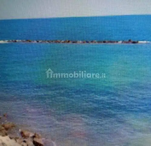 Appartamento in affitto a Trani