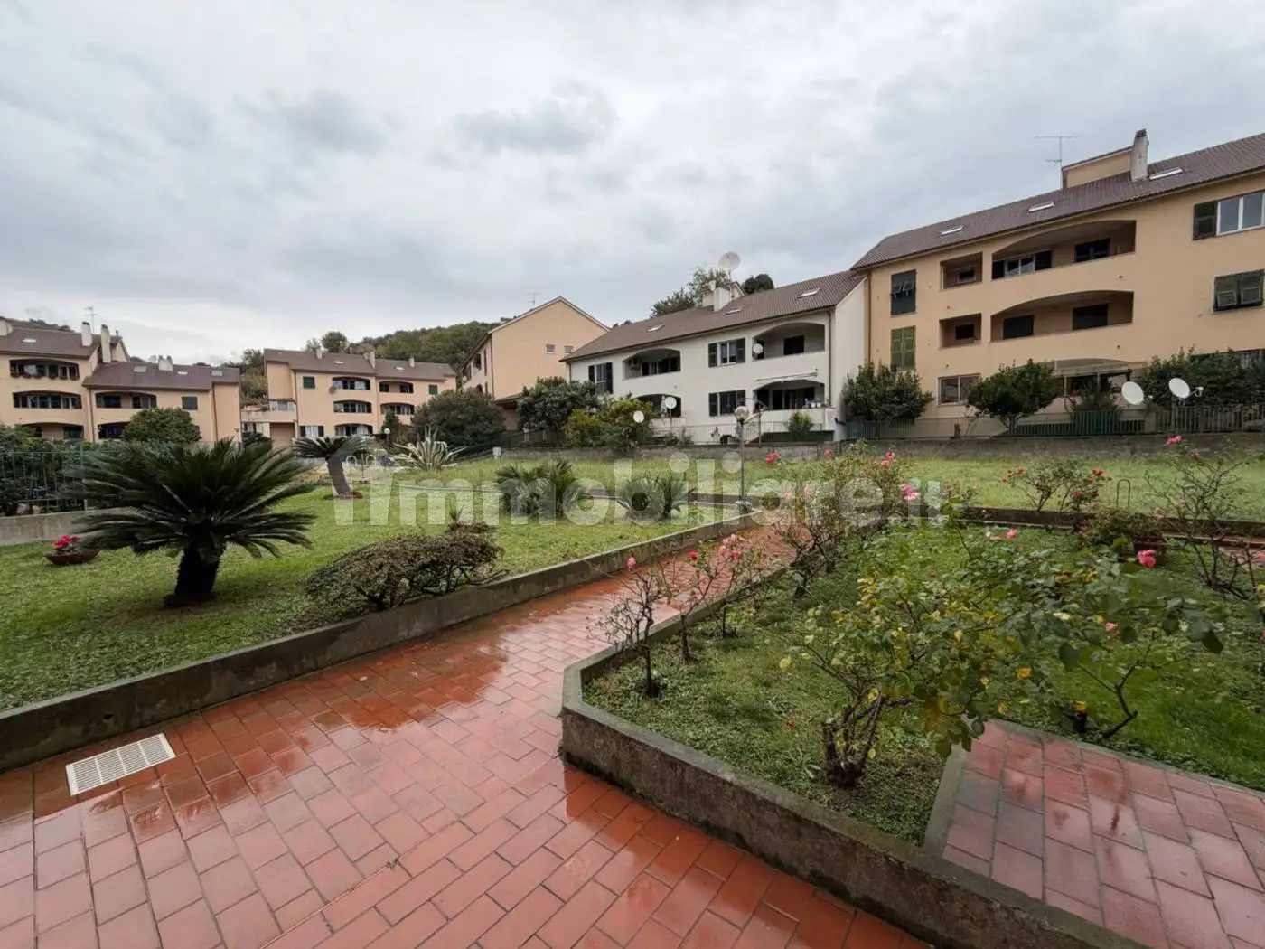 Quadrilocale via Lino Saettone 122, Centro, Albisola Superiore - foto 4