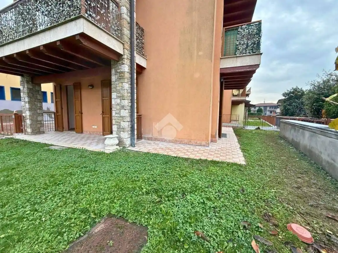 Trilocale via Roma 30, Capriolo - foto 2