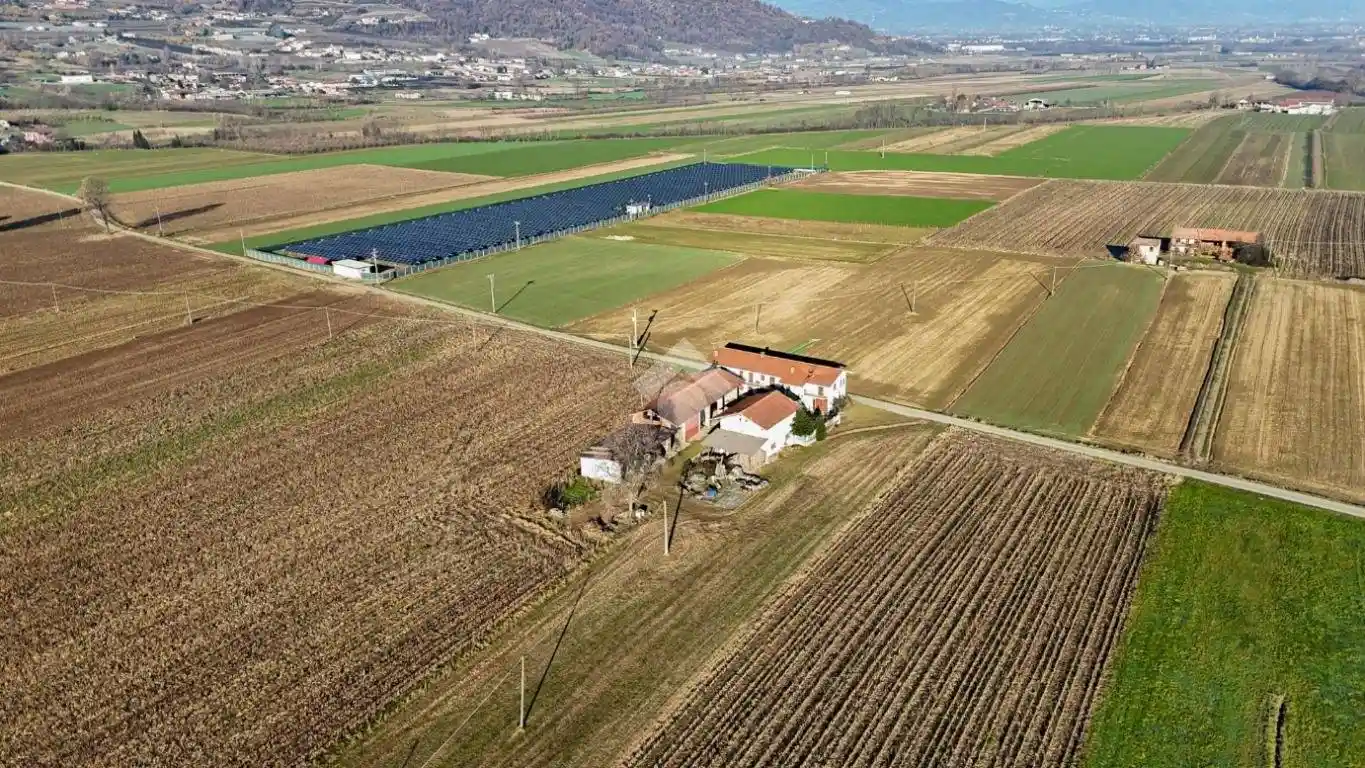 Terratetto unifamiliare via Civallero e Molar 6, Envie - foto 3