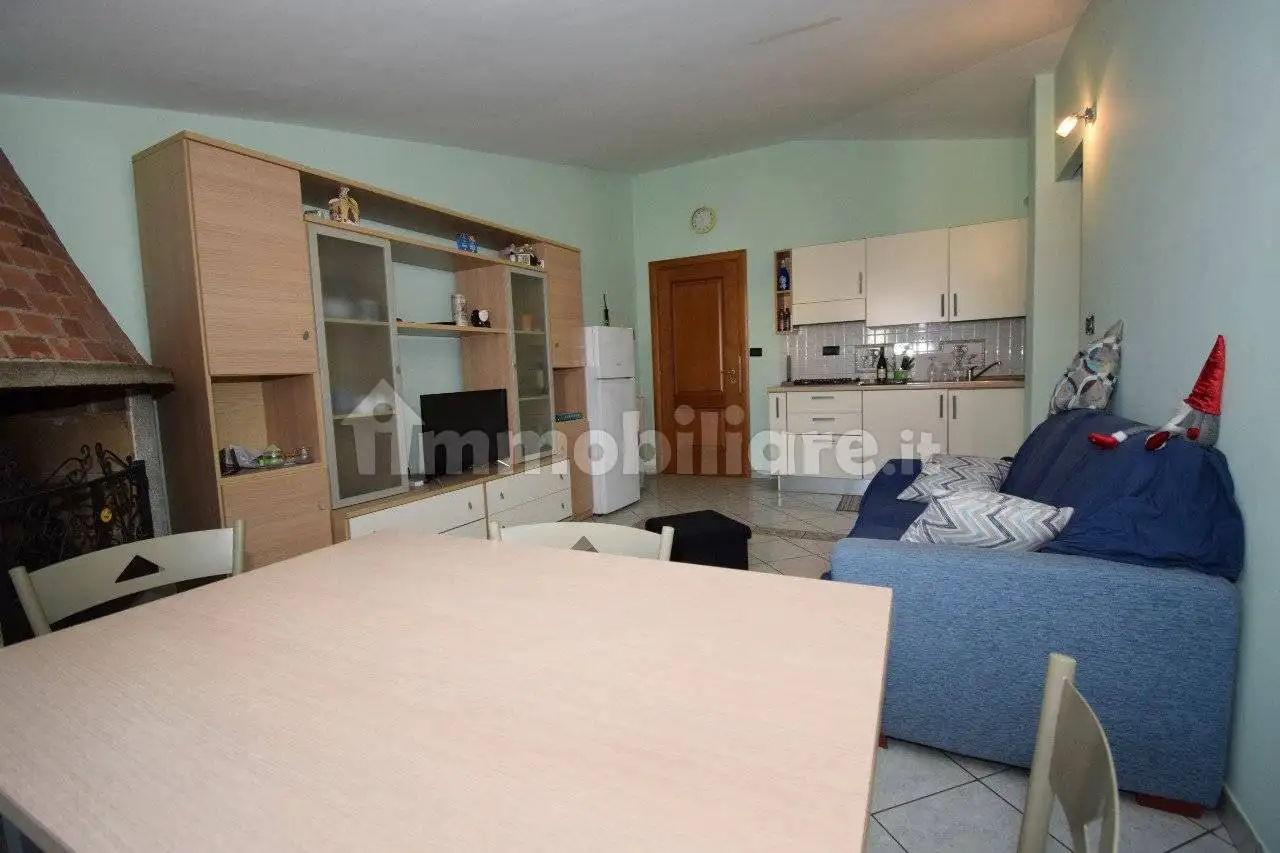 Bilocale corso Piave 42, Centro, Pinerolo - foto 4