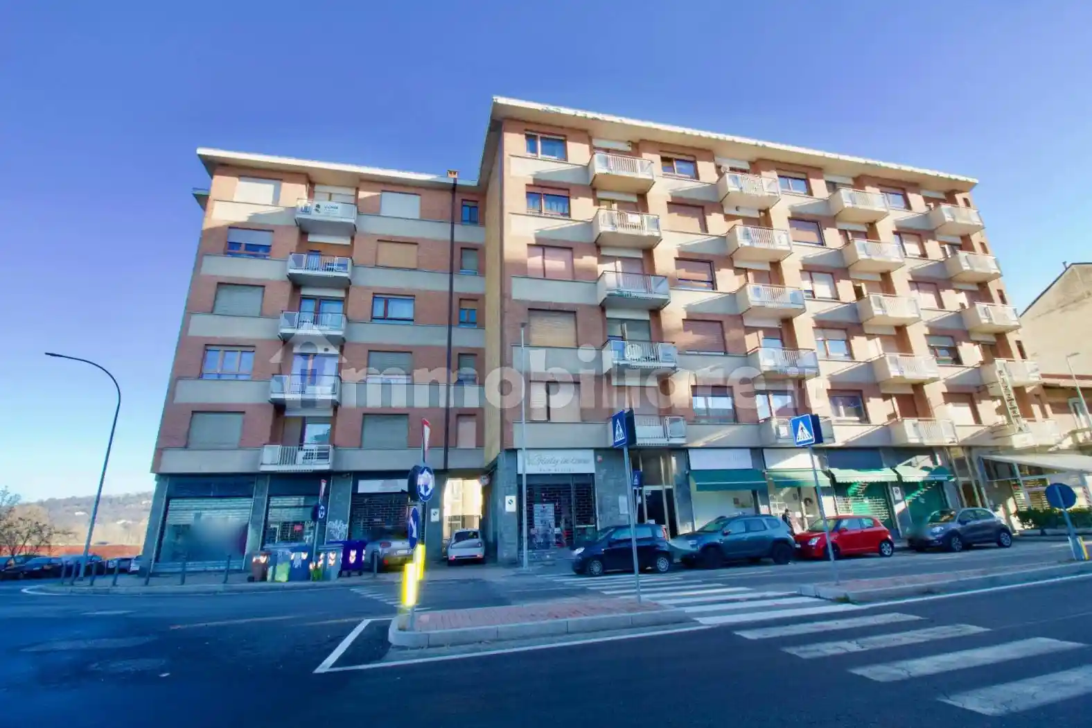 Quadrilocale via Martiri della Libertà 12, Centro Storico, Moncalieri - foto 2