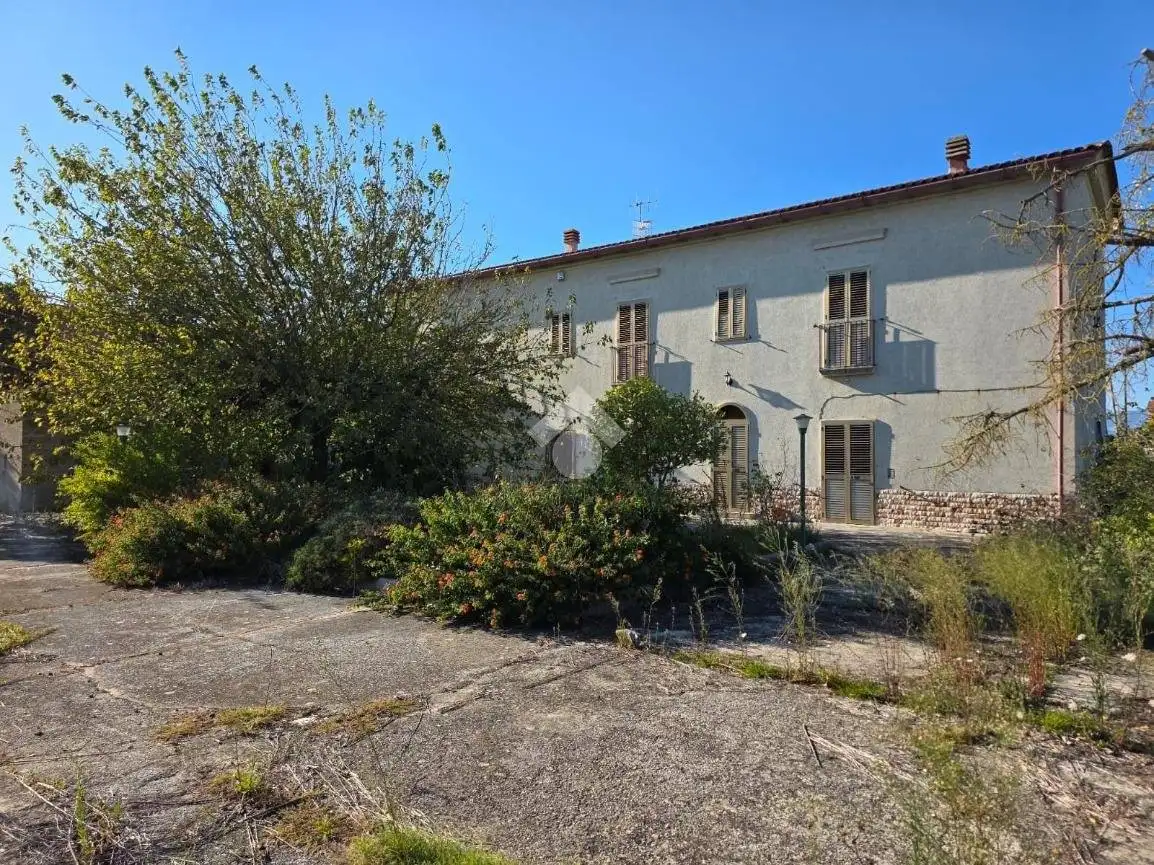 Casa indipendente in vendita a Amorosi