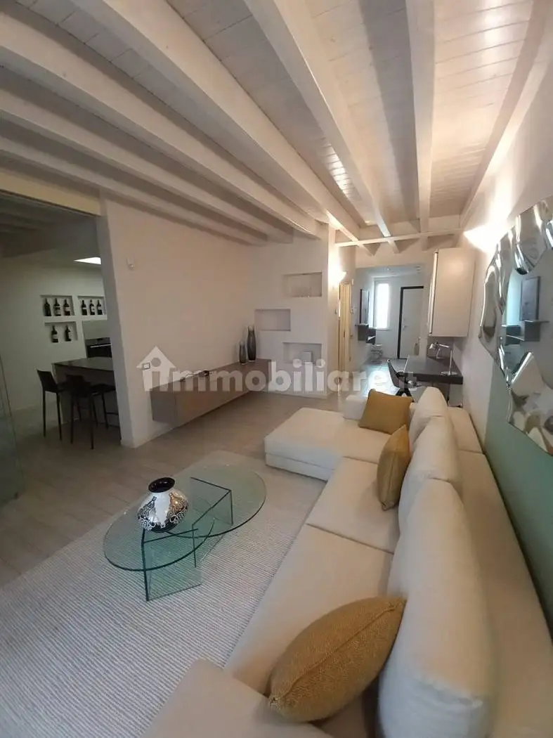 Appartamento in vendita a Padenghe sul Garda