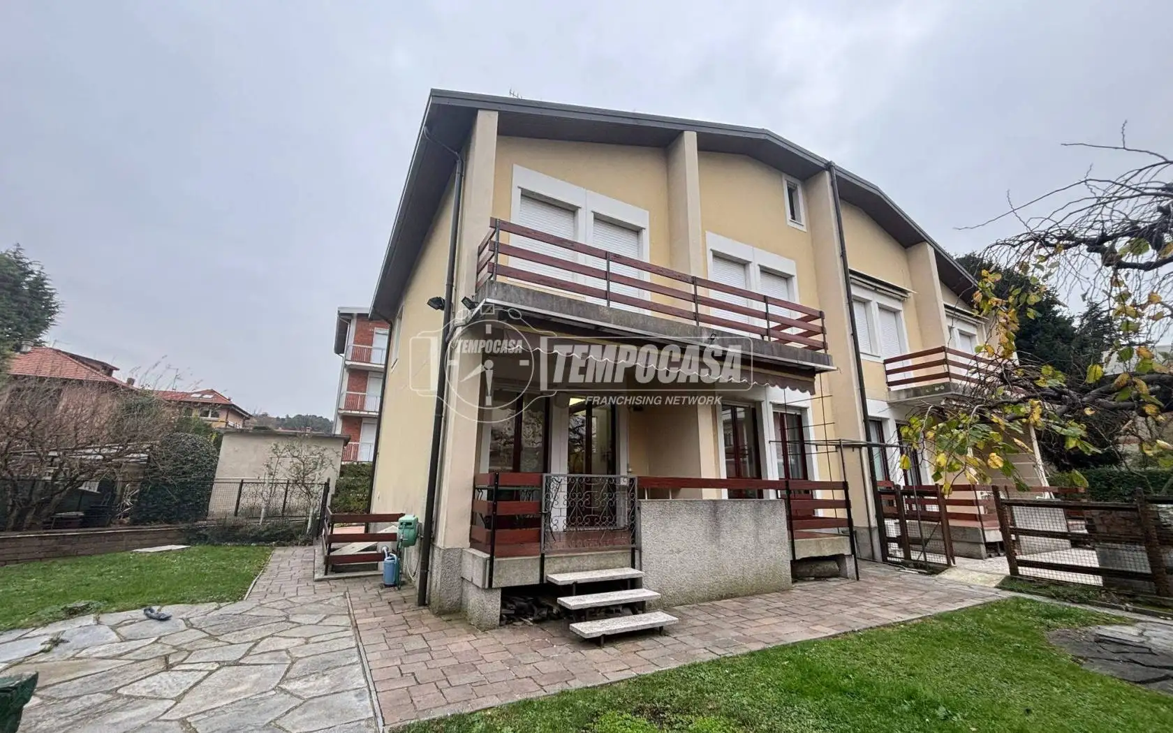 Villa in vendita a Como